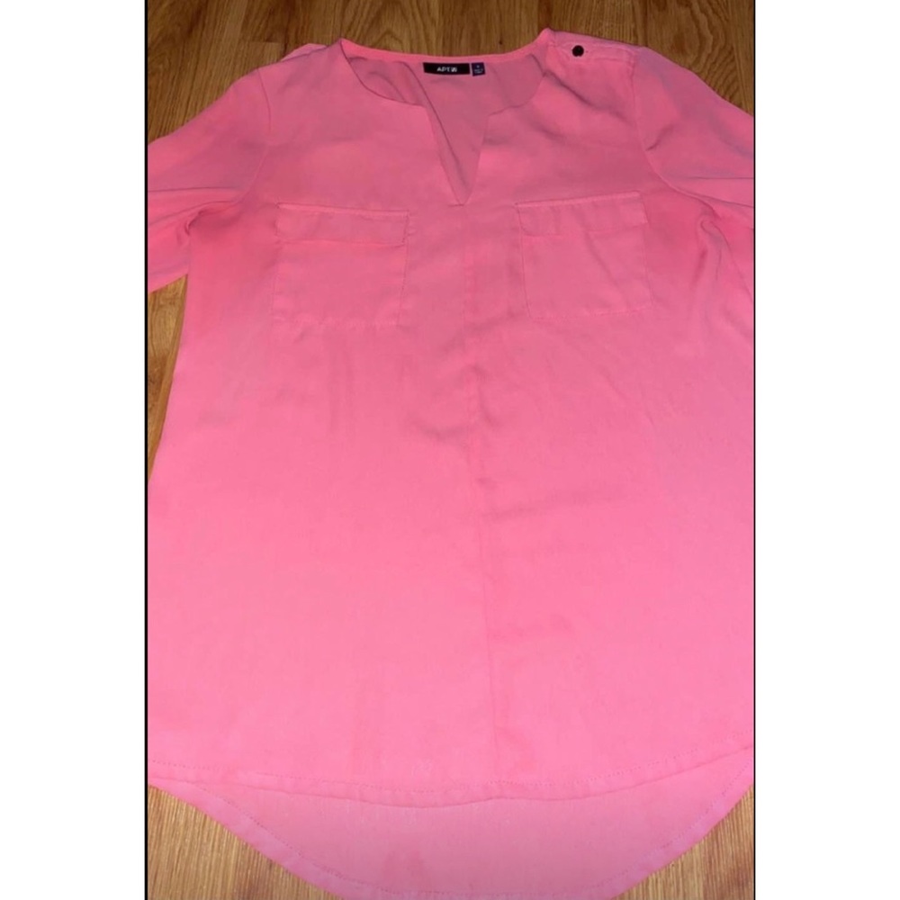 Light pink Apt.9 flowy shirt